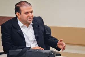 روایتی از مسیر دانشگاه تا صنعت؛ نشست انتقال تجربه با حضور دکتر منتها سنگری در آیفارمز